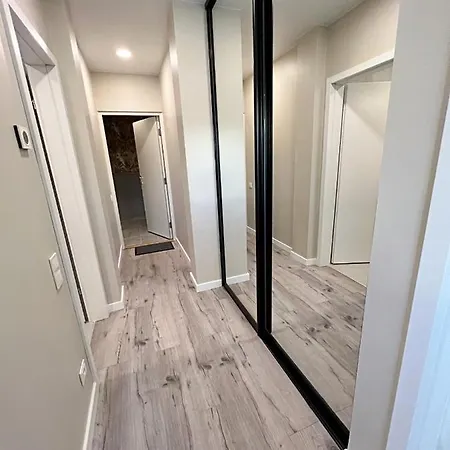 Clinic By Hostlovers Apartment