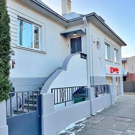 Clinic By Hostlovers Apartment