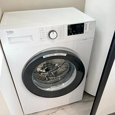 Clinic By Hostlovers Apartment