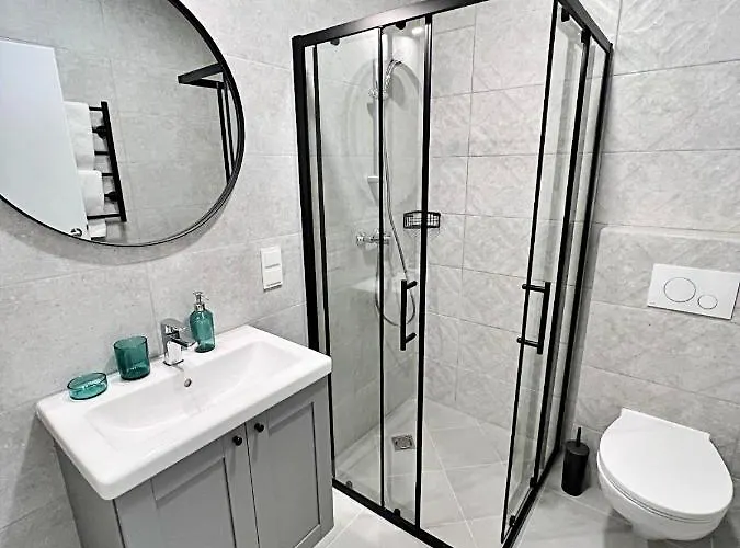 Clinic By Hostlovers